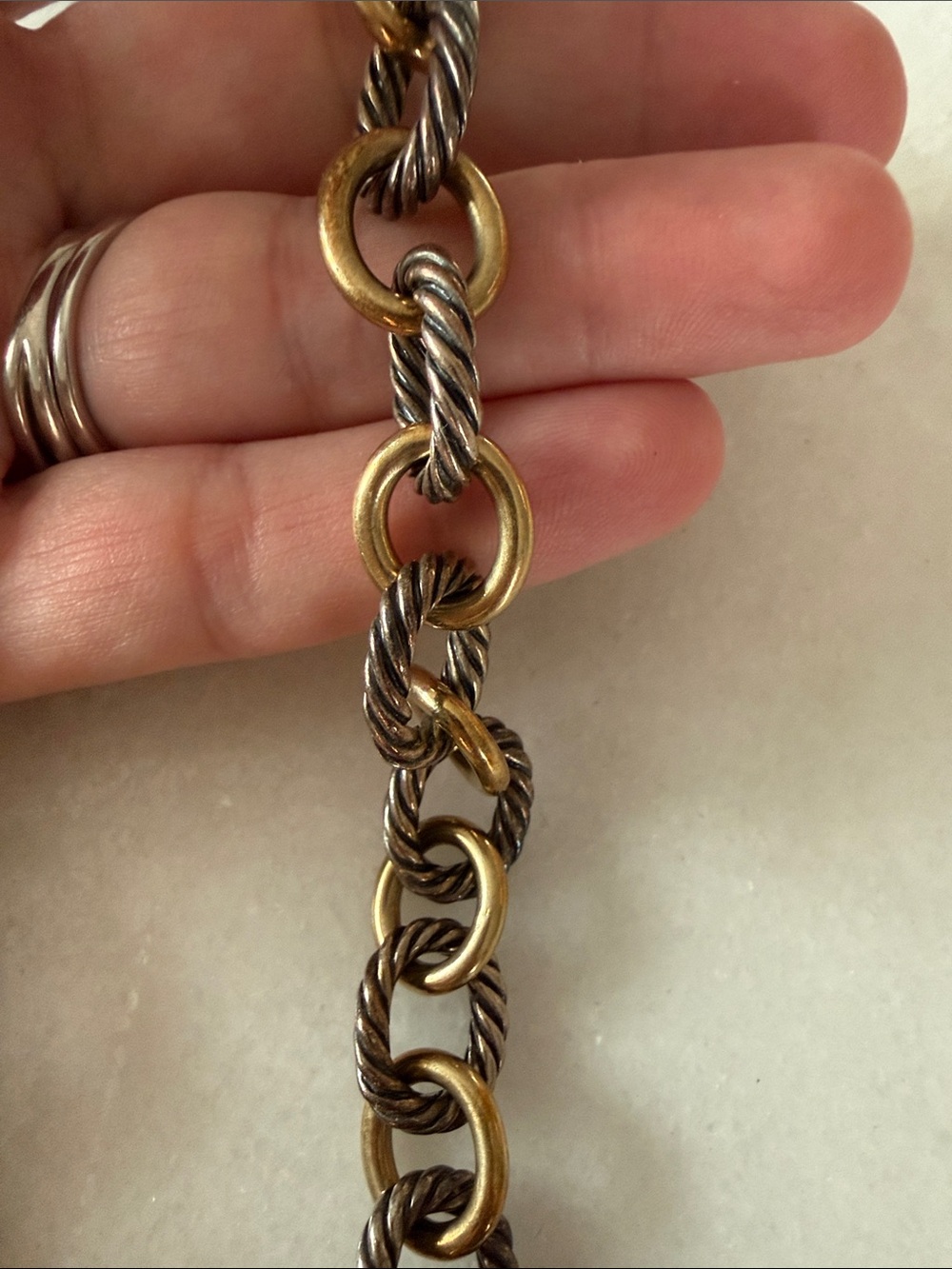 Authentic David Yurman two-tone oval link necklace - Picture 4 of 5